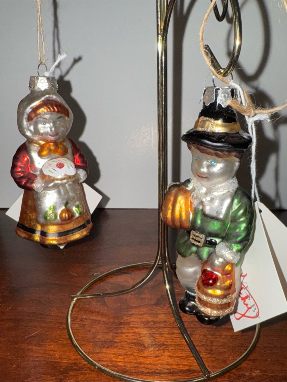 Primitives by Kathy Glass Pilgrim Couple Ornaments - Green & Red & Gold